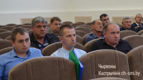 Жатва должна пройти организованно. В Октябрьском райисполкоме обсудили ряд вопросов по начавшейся уборочной кампании нынешнего года