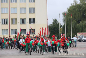 В День народного единства жители Октябрьского района присоединились к областному велопробегу «В единстве сила!»